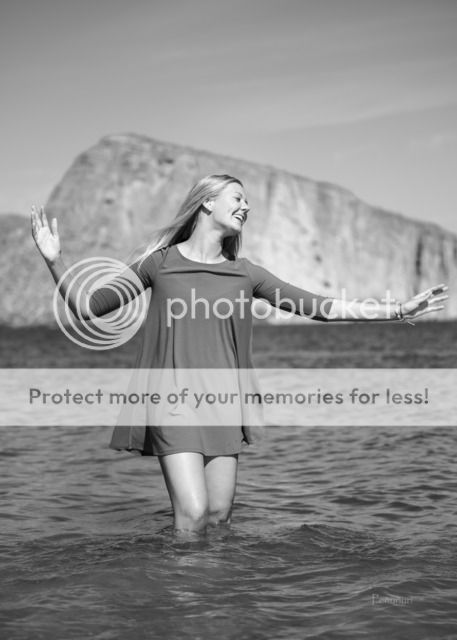 IMAGE: http://i674.photobucket.com/albums/vv106/dakotap67/BampW%205_zpsorpynsxq.jpg